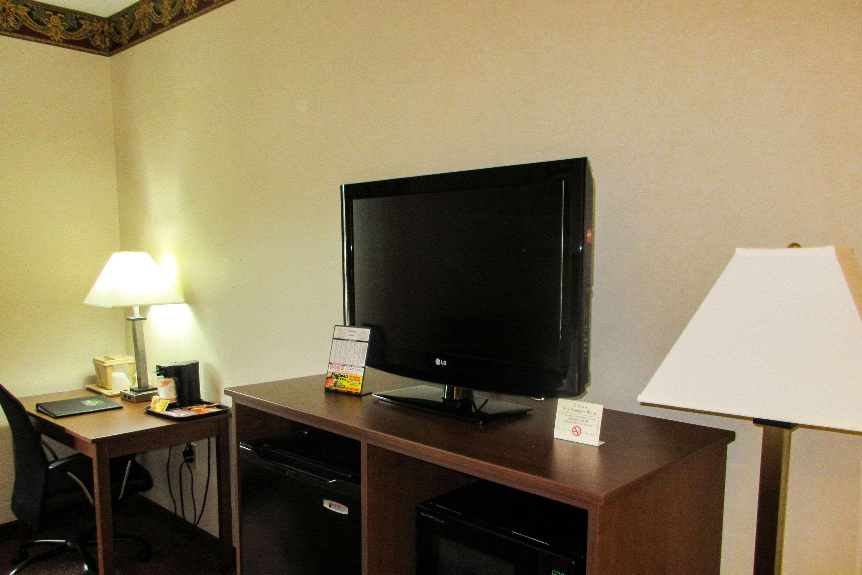 Quality Inn Sawyer Eksteriør bilde